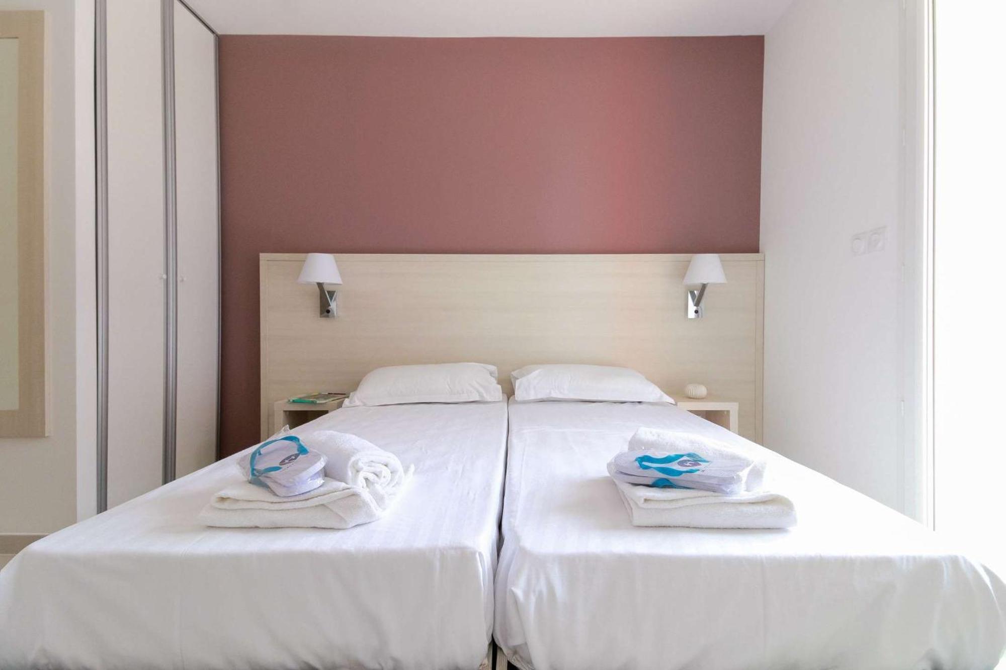 Select'So Home - Residence Le Poseidon - Mazet En Duplex - Prestations De Qualite & Services Hoteliers - Pos-G Борм-ле-Мімоза Екстер'єр фото